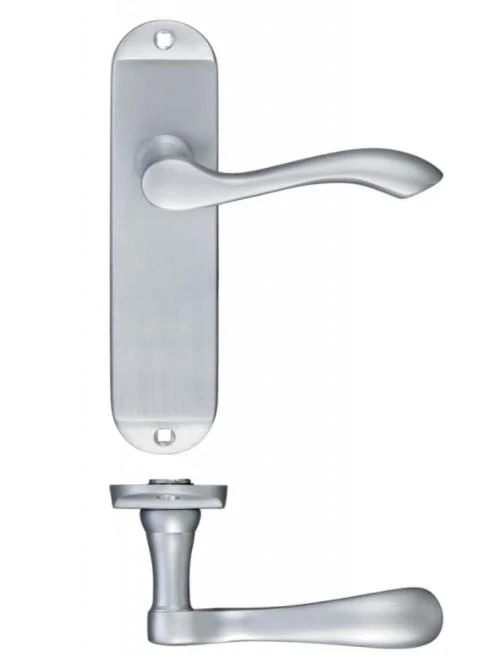 Arundel Latch Door Handle